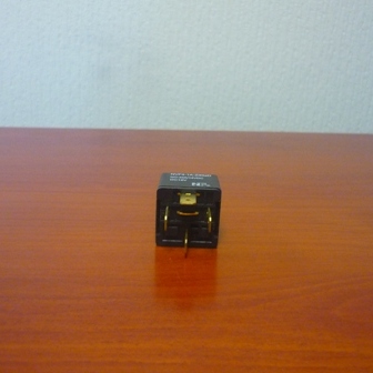 JCB elektromos alkatrészek kis képek (2).JPG